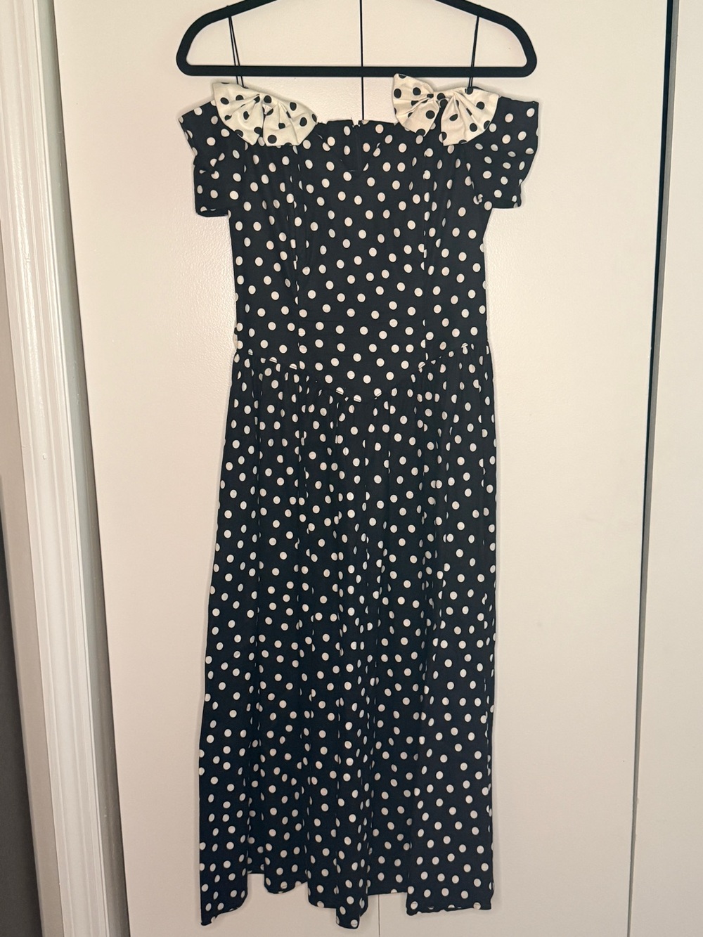 VINTAGE Black and White Polka Dot Off-Shoulder Dress